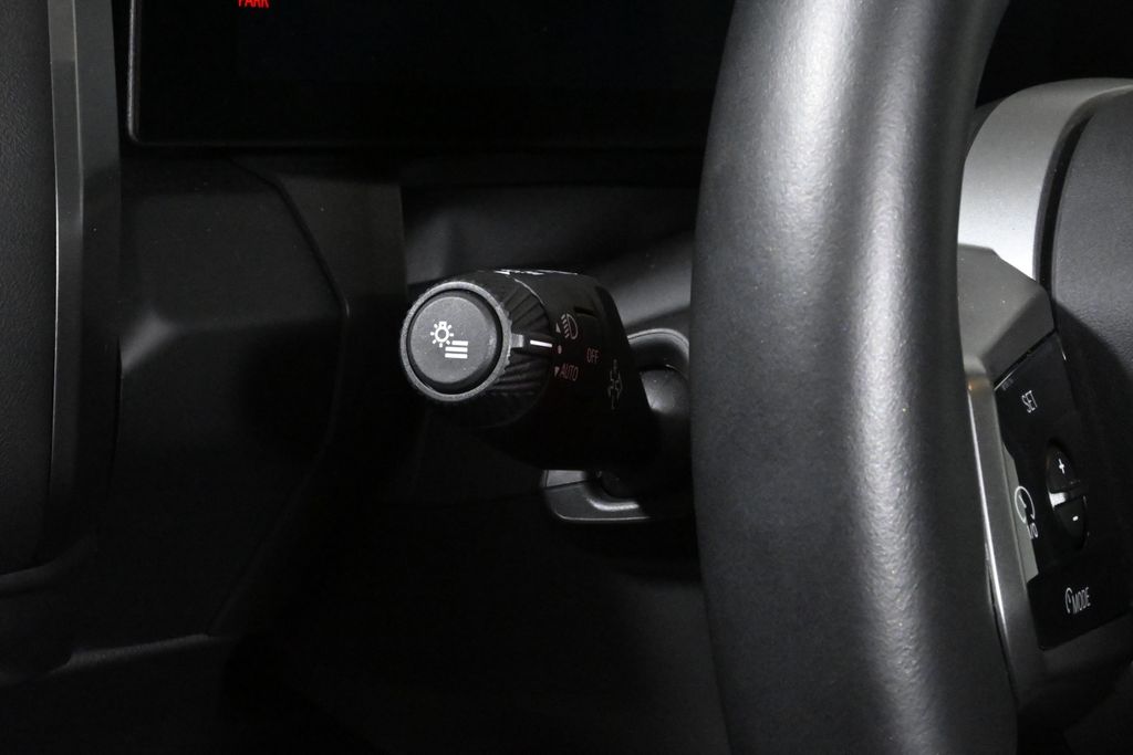 Thumbnail: 2025 BMW X3 - 25