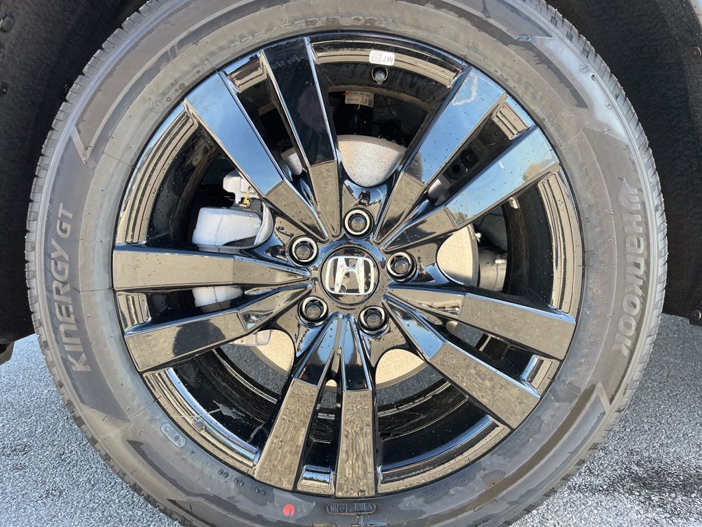 Thumbnail: 2026 Honda HR-V - 6