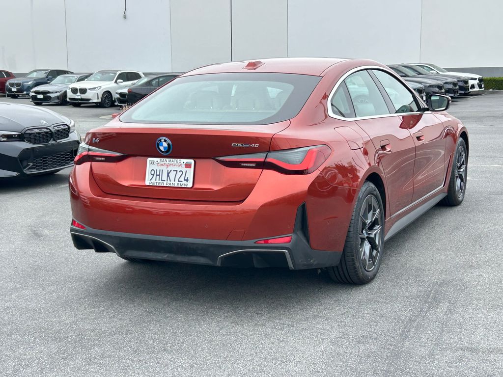 Thumbnail: 2023 BMW i4 - 5