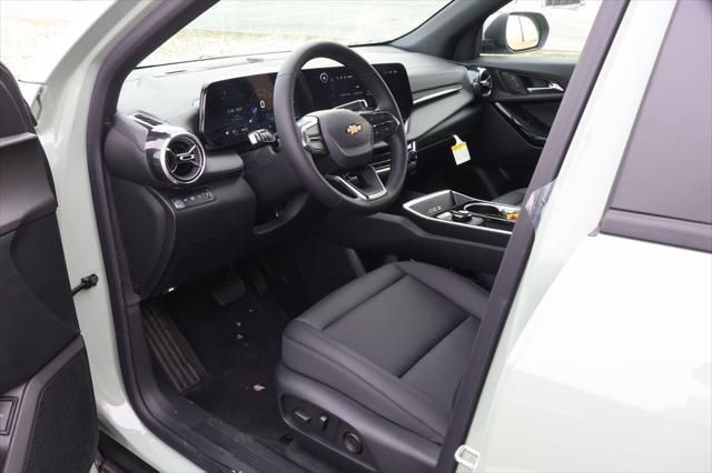 Thumbnail: 2026 Chevrolet Equinox - 13