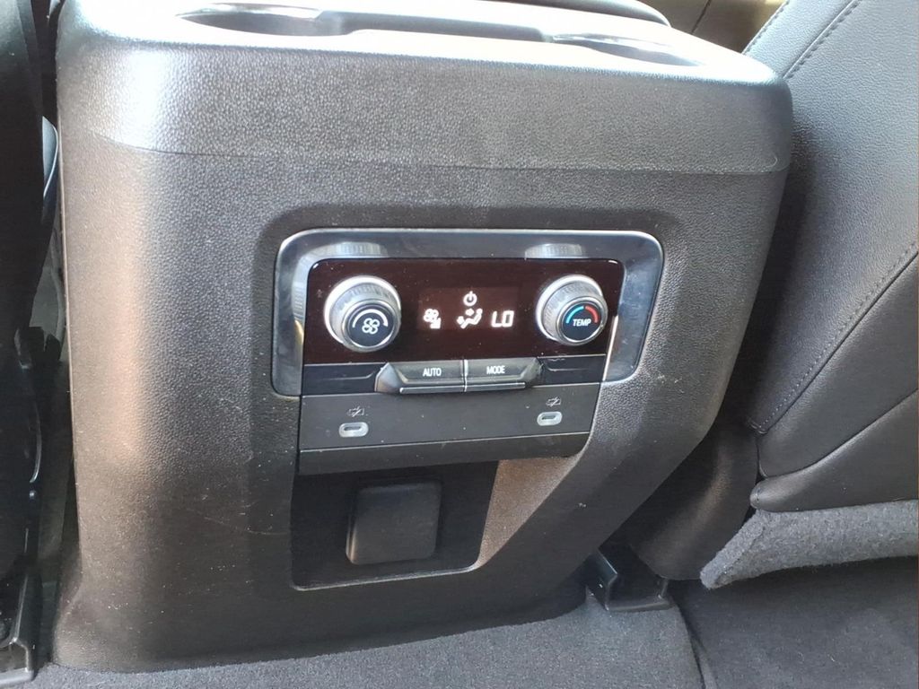 ChevroletTahoe23