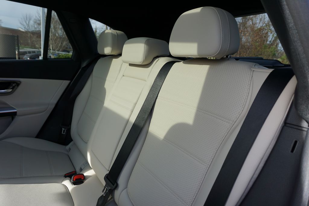 Thumbnail: 2026 Mercedes-Benz GLC - 14