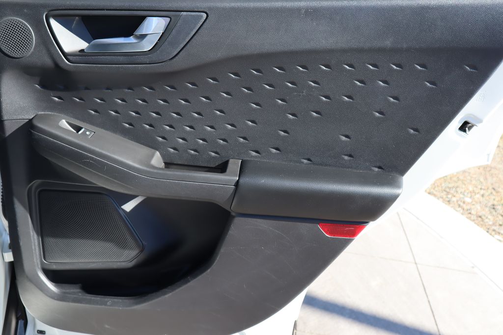 Thumbnail: 2020 Ford Escape - 26