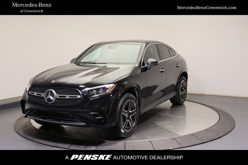 Thumbnail: 2027 Mercedes-Benz GLC - 1