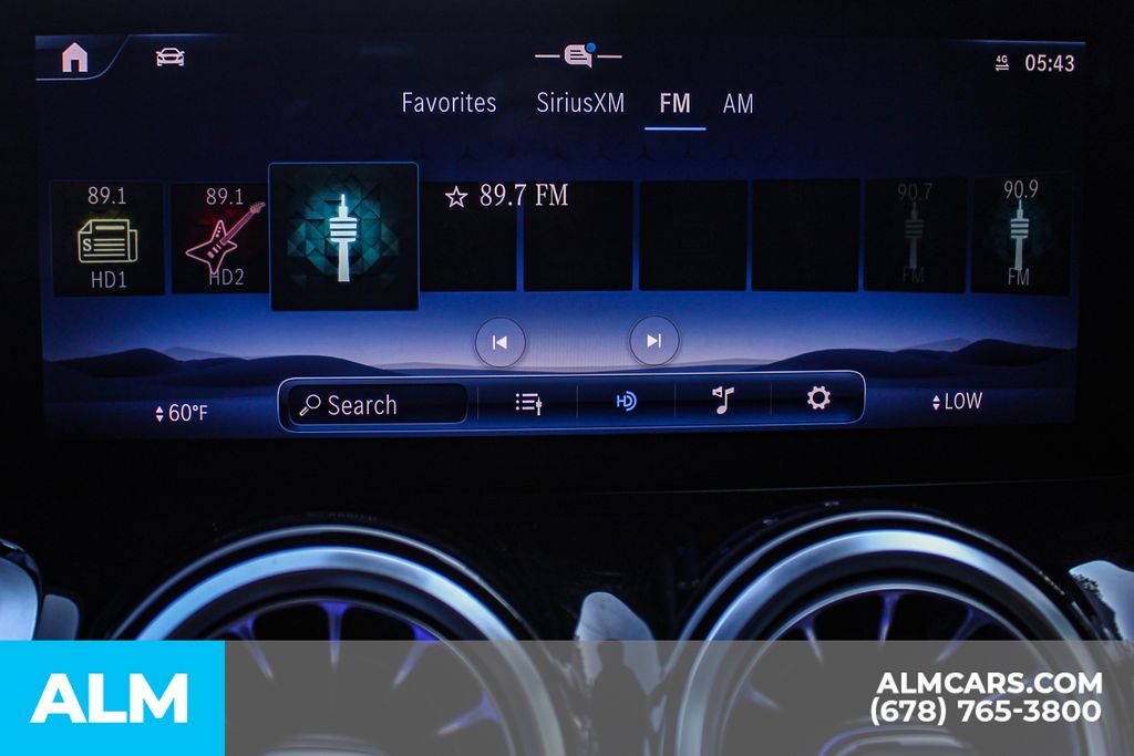 Used 2024 Black Mercedes-Benz GLB 250 image 34