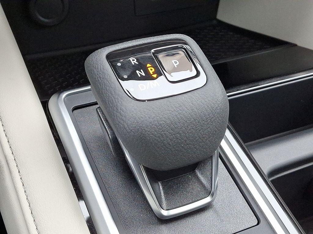 Thumbnail: 2025 Nissan Pathfinder - 8