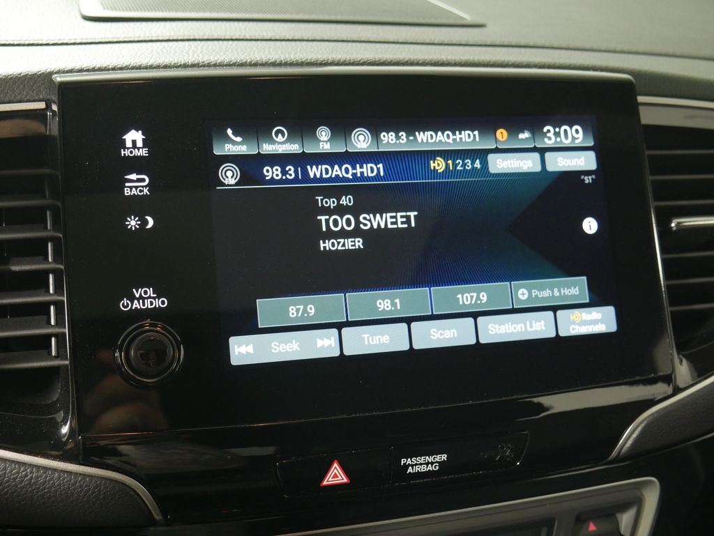 Thumbnail: 2022 Honda Passport - 25