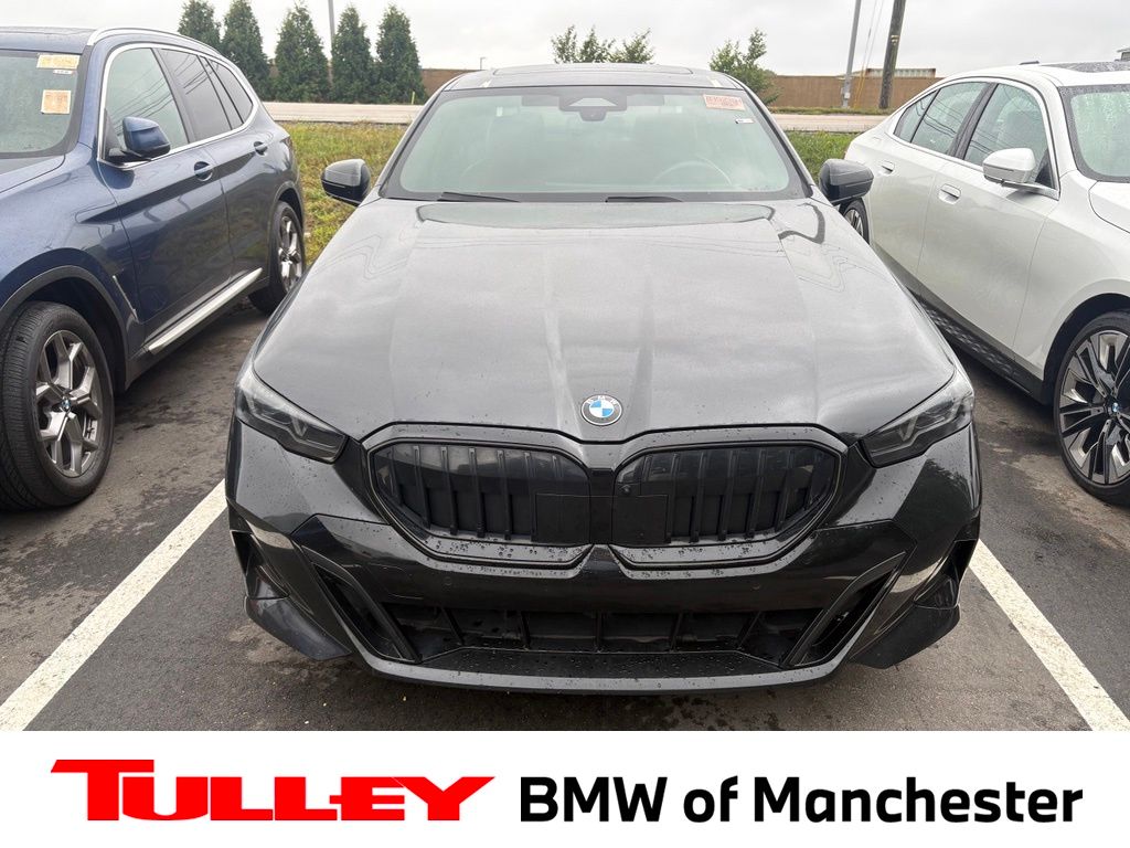 Black Sapphire Metallic 2024 BMW 5 Series Sedan All-Wheel Drive 8-Speed Automatic