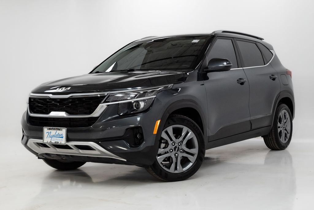 Gravity Gray 2023 Kia Seltos S FWD SUV / Crossover Front-Wheel Drive Continuously Variable Transmission