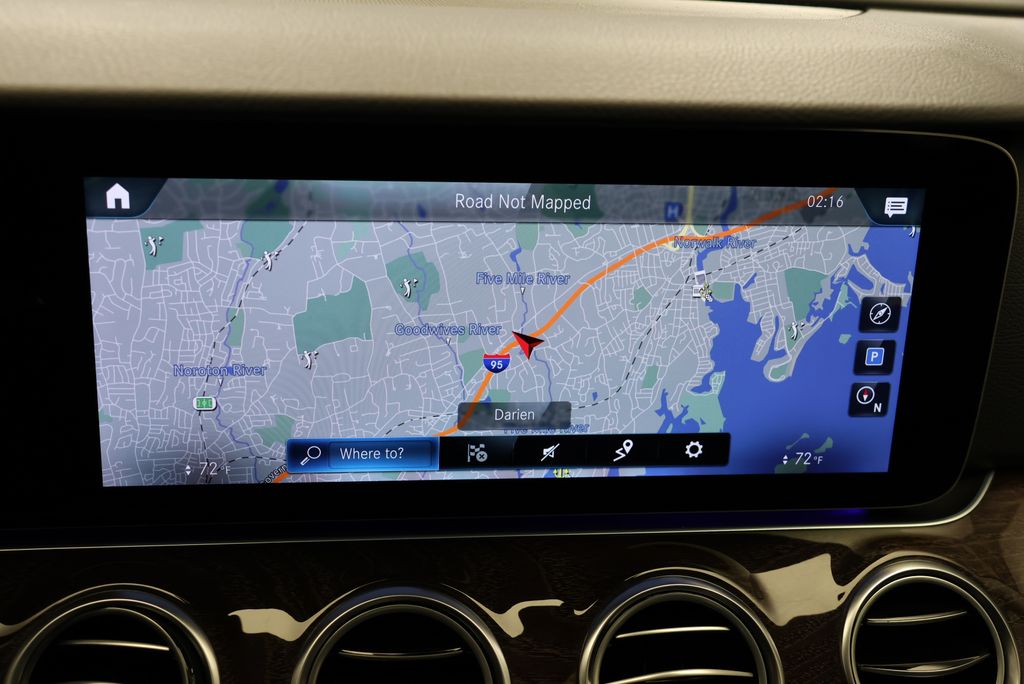 Thumbnail: 2023 Mercedes-Benz E-Class - 27