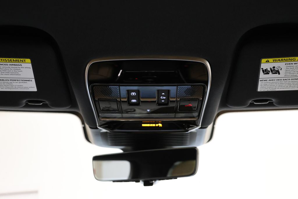 Thumbnail: 2026 Land Rover Range Rover Sport - 14