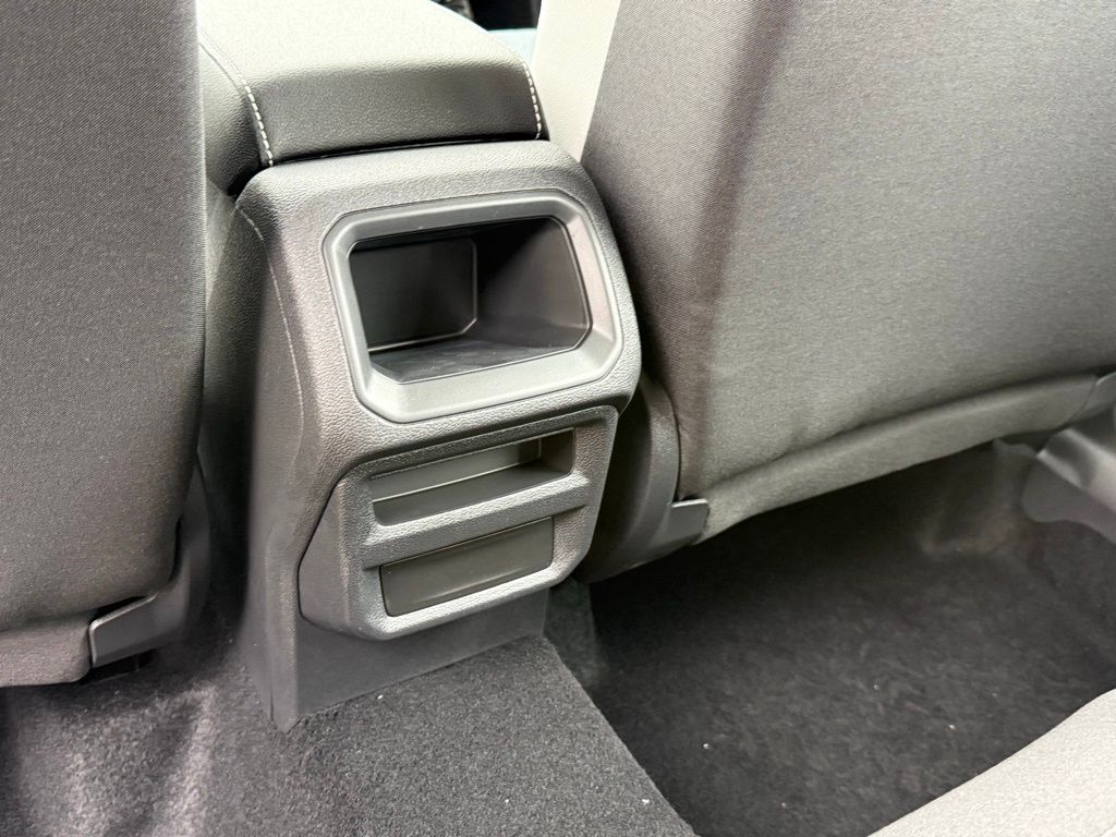 New 2026 White Volkswagen 1.5T S image 21