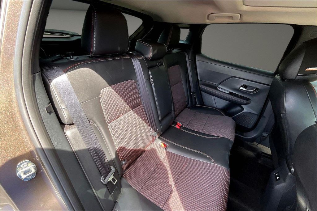 Used 2025 Nissan Kicks SUV