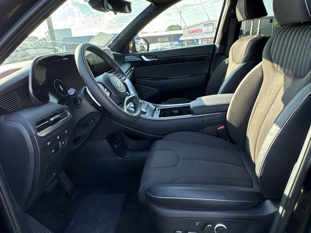 2025 Hyundai Palisade Calligraphy photo 8