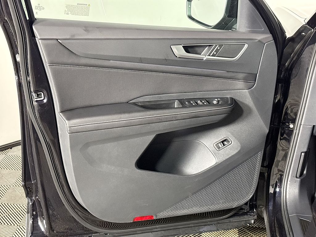 2026 Volkswagen Atlas Cross Sport 2.0T SEL