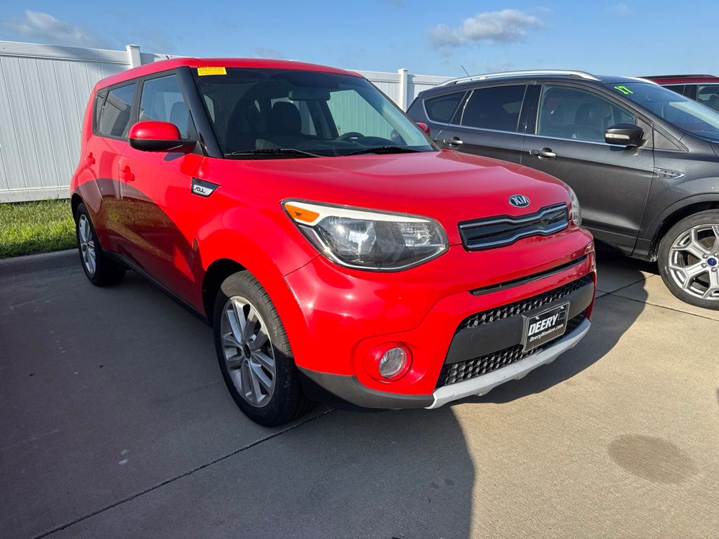Inferno Red 2019 Kia Soul Wagon Front-Wheel Drive 6-Speed Automatic