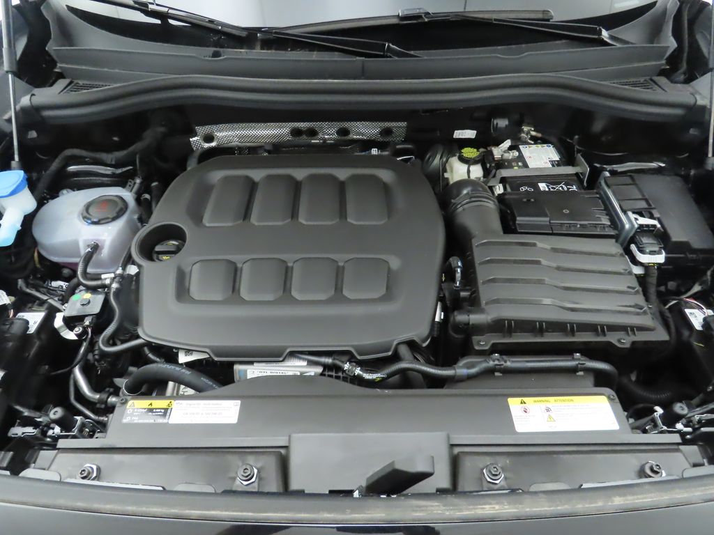 Thumbnail: 2025 Volkswagen Tiguan - 30