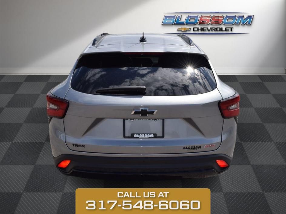 2025 Chevrolet Trax #6