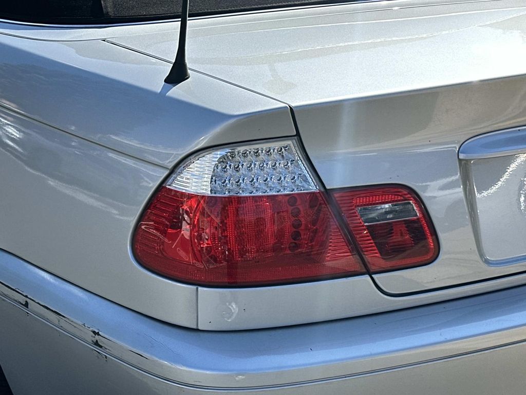 Thumbnail: 2006 BMW 3 Series - 10