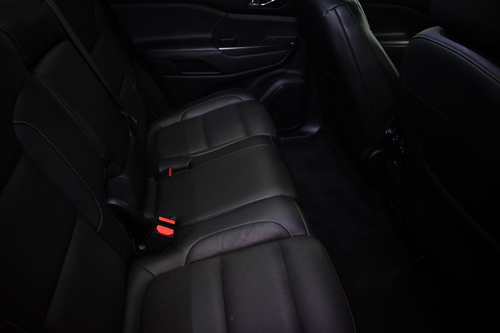 Thumbnail: 2018 GMC Acadia - 29