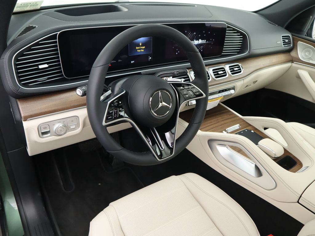 Thumbnail: 2026 Mercedes-Benz GLE - 10