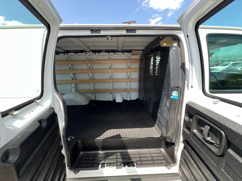 Used 2025 GMC Savana 2500 Van