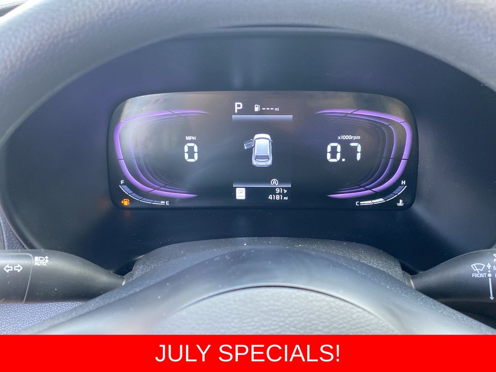2025 Kia Soul LX - Photo 13