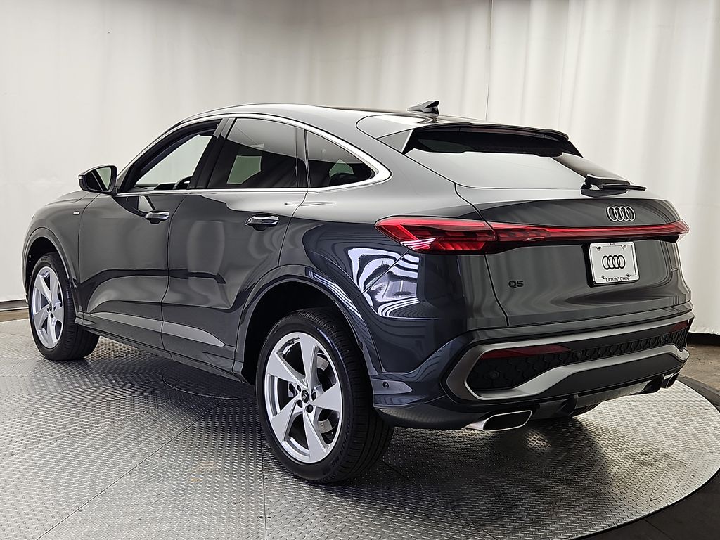 Thumbnail: 2025 Audi Q5 - 5