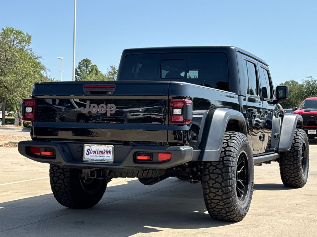 Used 2025 Jeep Gladiator Truck