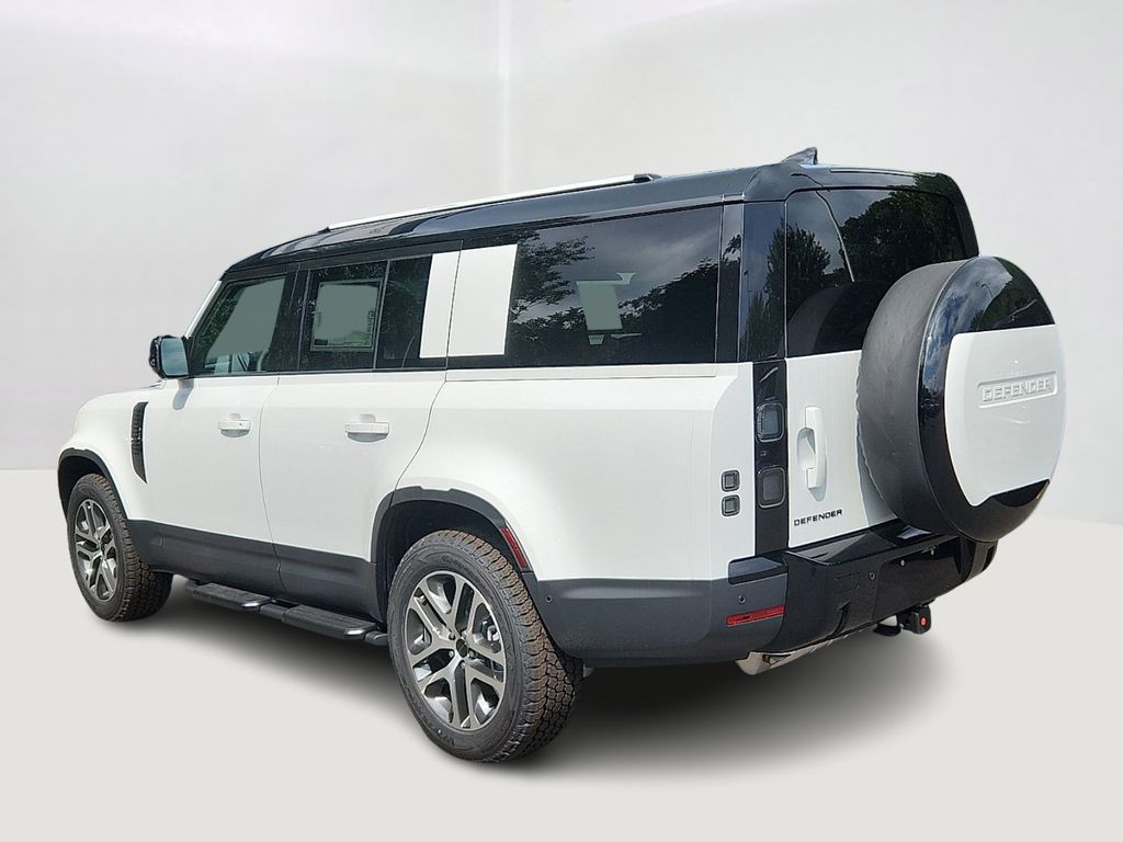 Thumbnail: 2026 Land Rover Defender - 4