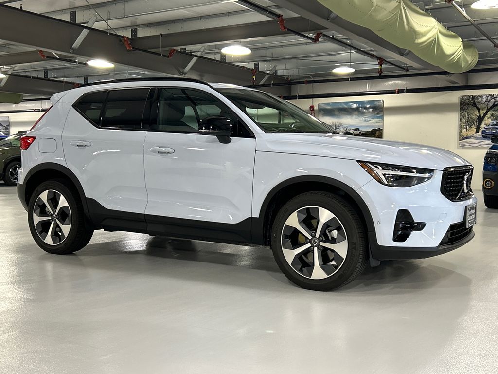 Cloud Blue 2026 Volvo XC40 B5 Plus AWD SUV / Crossover All-Wheel Drive Automatic