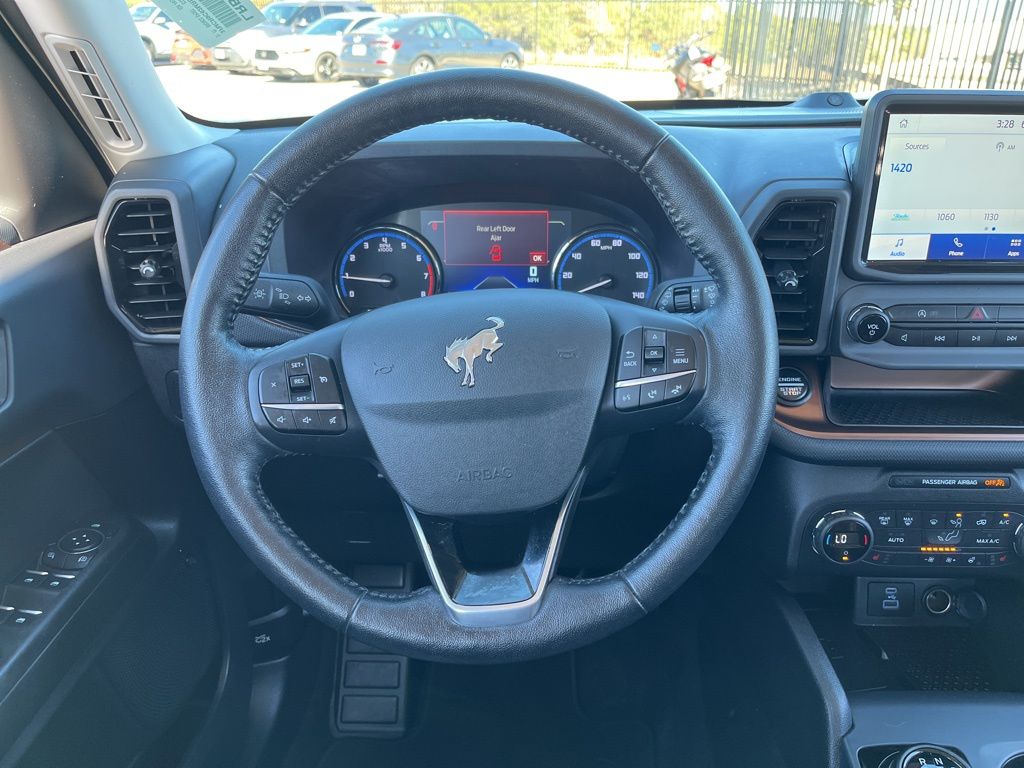 Thumbnail: 2021 Ford Bronco Sport - 18