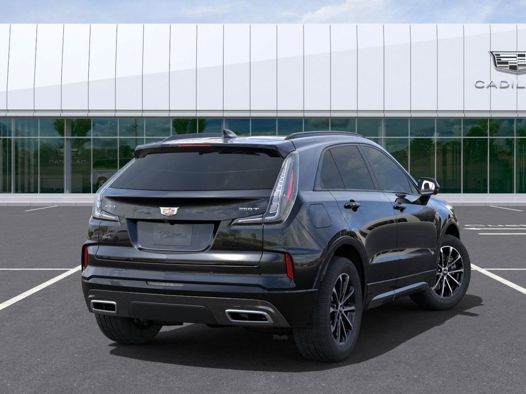 2024 Cadillac XT4 Sport 4