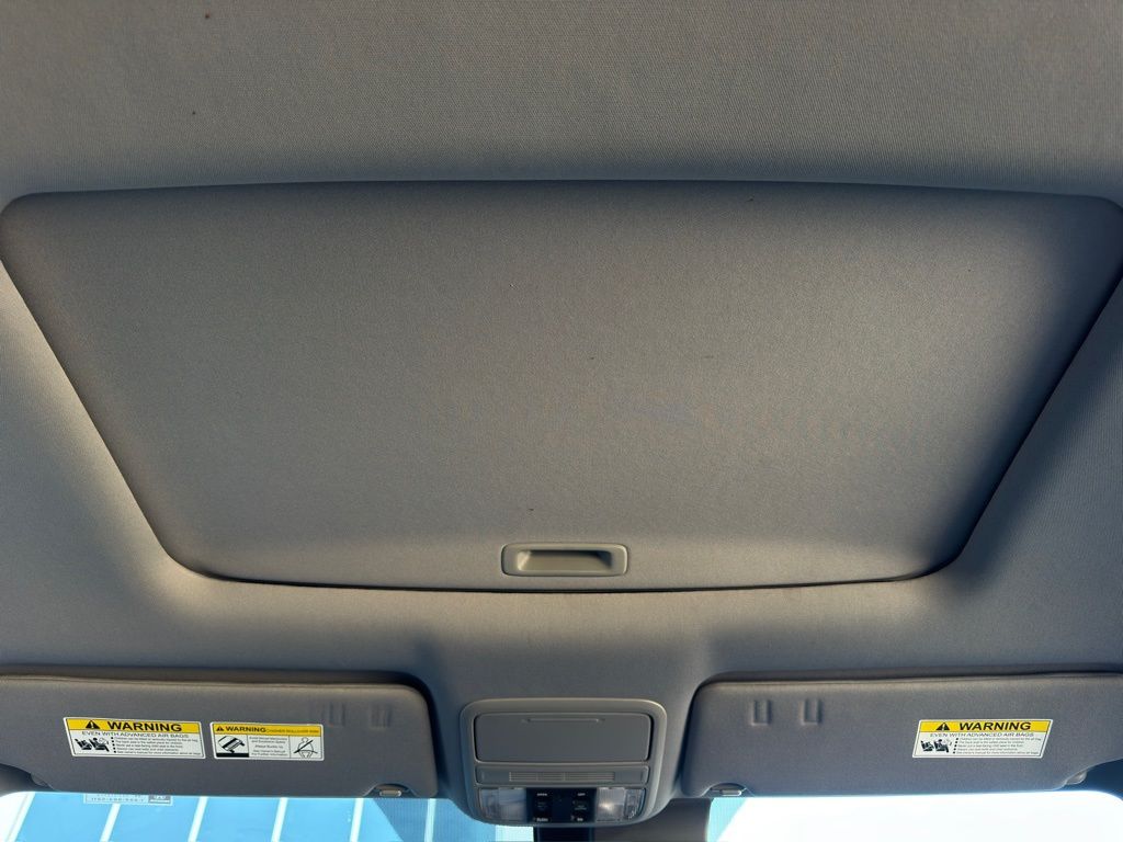 2022 Honda Pilot Special Edition - 5