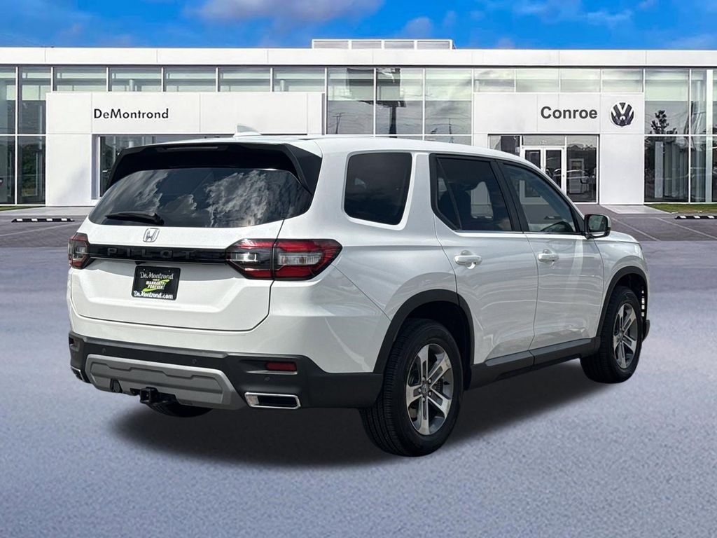 2025 Honda Pilot EX-L White at Classic Honda Galveston