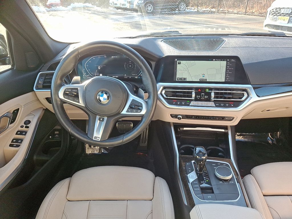 Thumbnail: 2021 BMW 3 Series - 12
