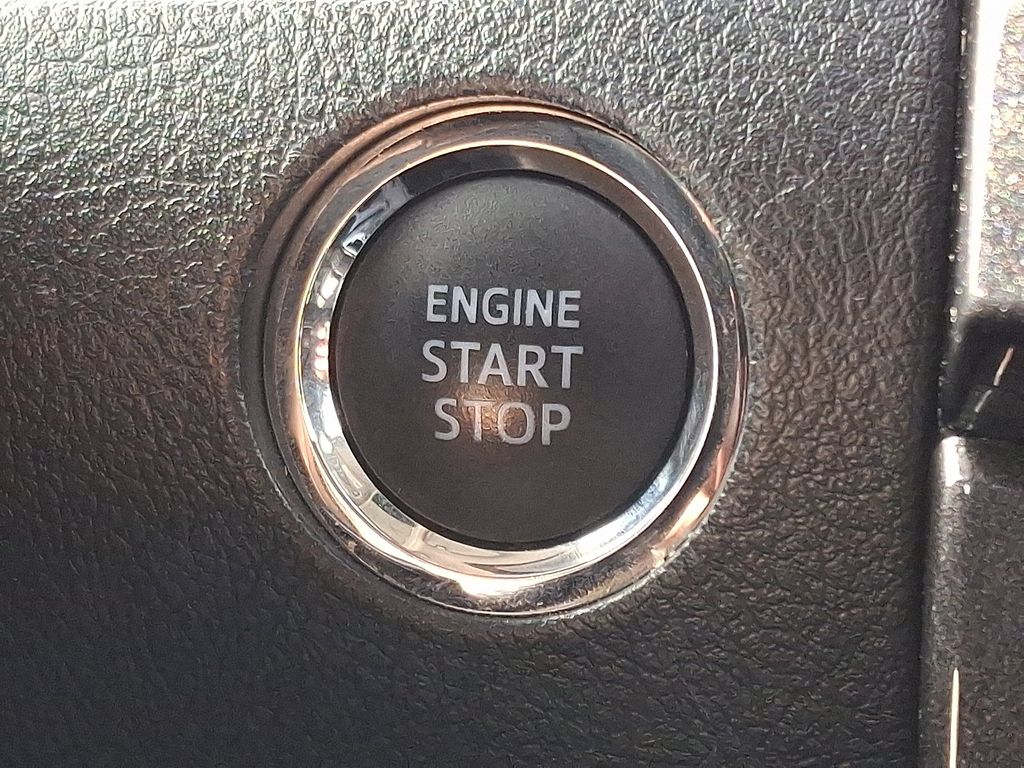 2020 Toyota 4Runner Limited 24