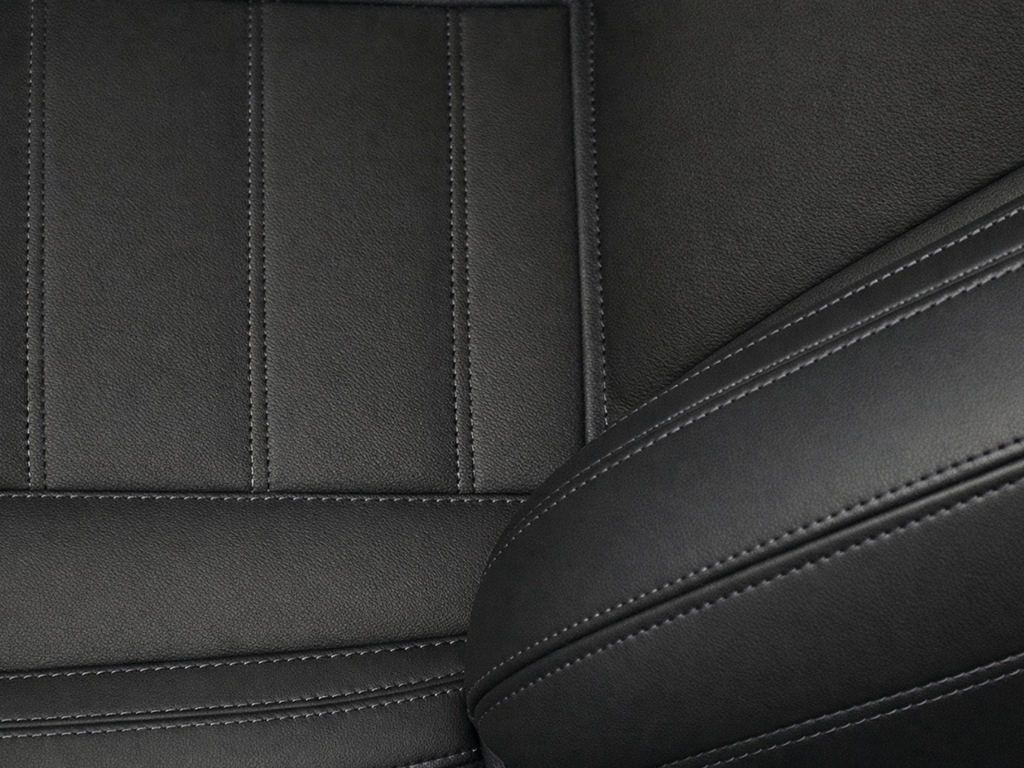 Thumbnail: 2018 Alfa Romeo Giulia - 18