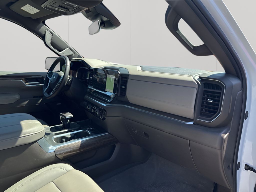 Used Car 2025 Chevrolet Silverado 1500  Lt Trail Boss For Sale Under $60,000 In Austin, Texas