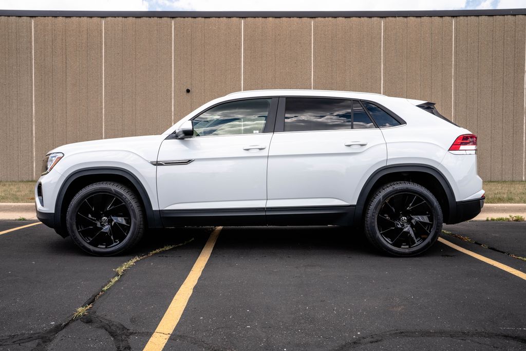 Used 2024 Volkswagen Atlas Cross Sport SUV