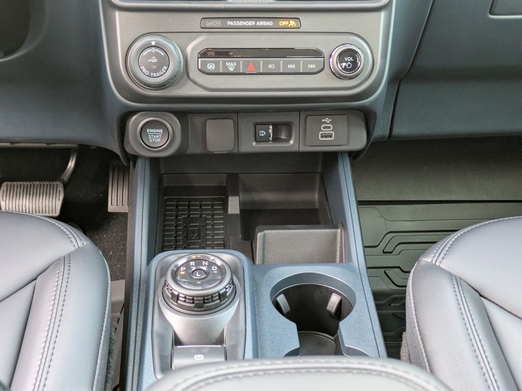 2025 Ford Maverick Lariat