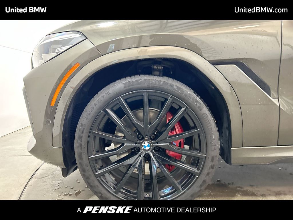Thumbnail: 2021 BMW X6 - 10