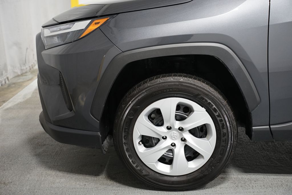 Thumbnail: 2025 Toyota RAV4 - 5