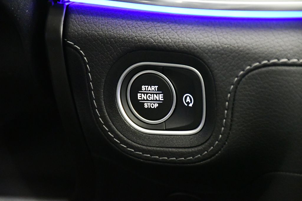 Thumbnail: 2025 Mercedes-Benz GLE - 28