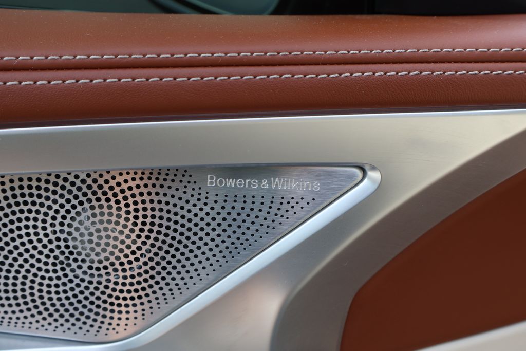 Thumbnail: 2020 BMW M8 - 18