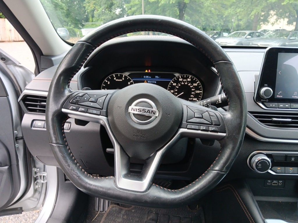 2022 Nissan Altima 2.5 SR 14