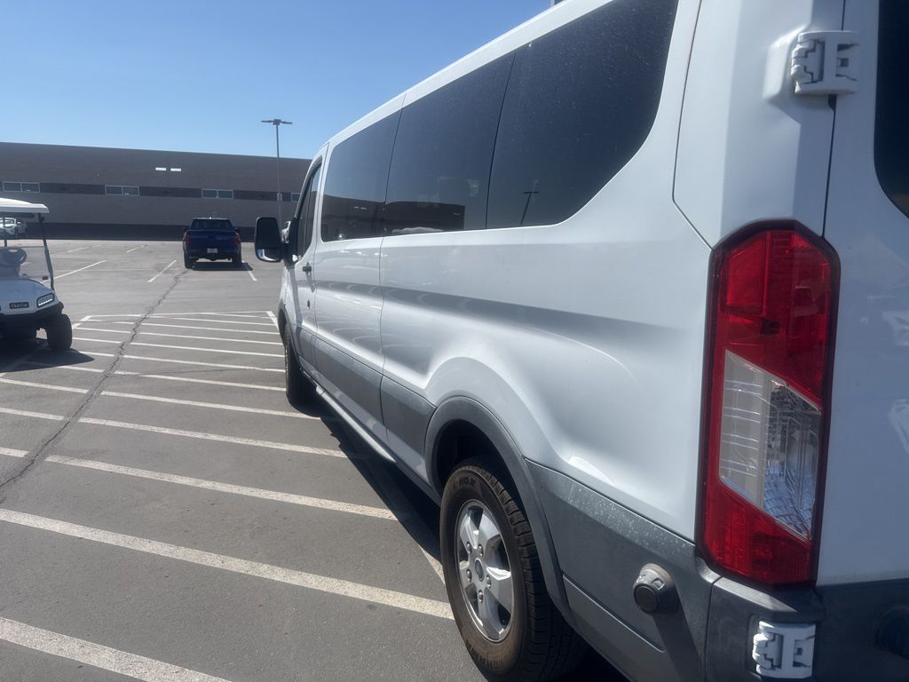 Thumbnail: 2018 Ford Transit Series - 2