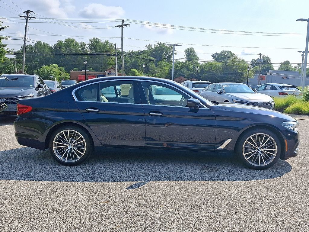Thumbnail: 2018 BMW 5 Series - 7