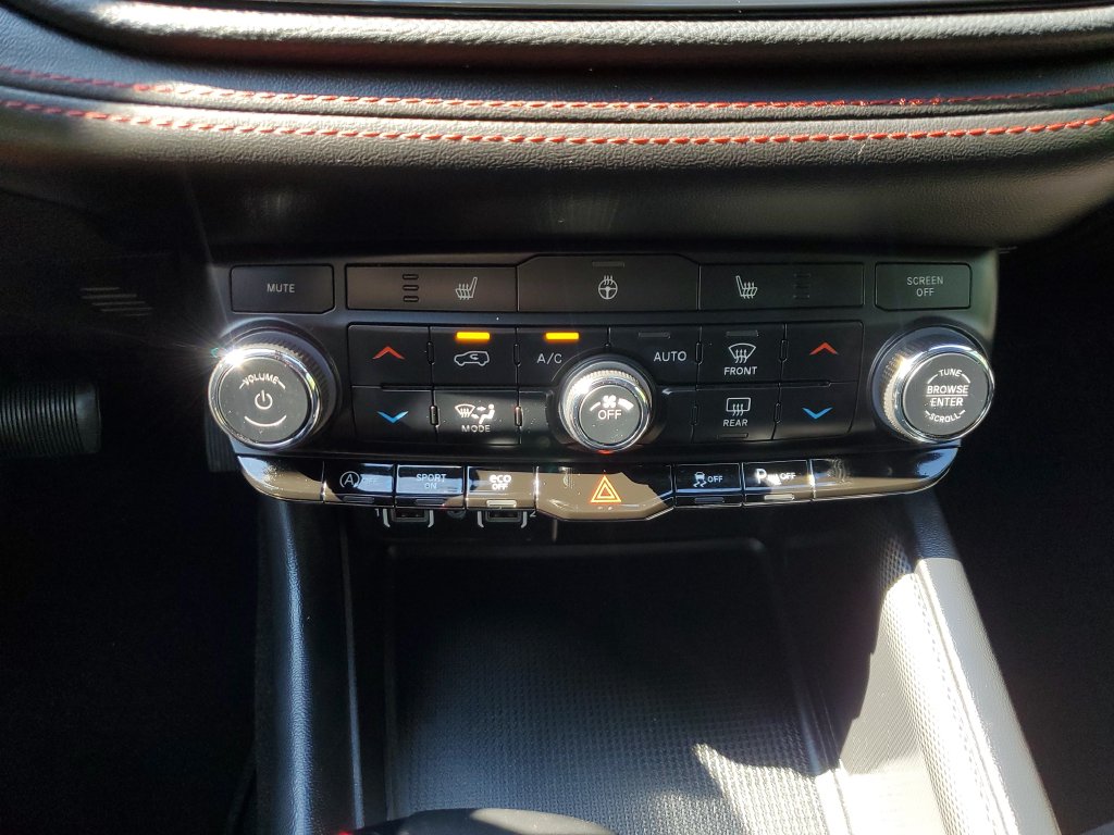 Used 2025 Dodge Durango SUV