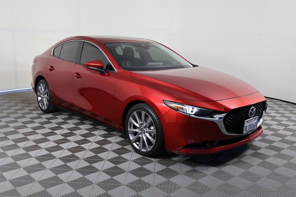 Thumbnail: 2019 Mazda Mazda3 - 3